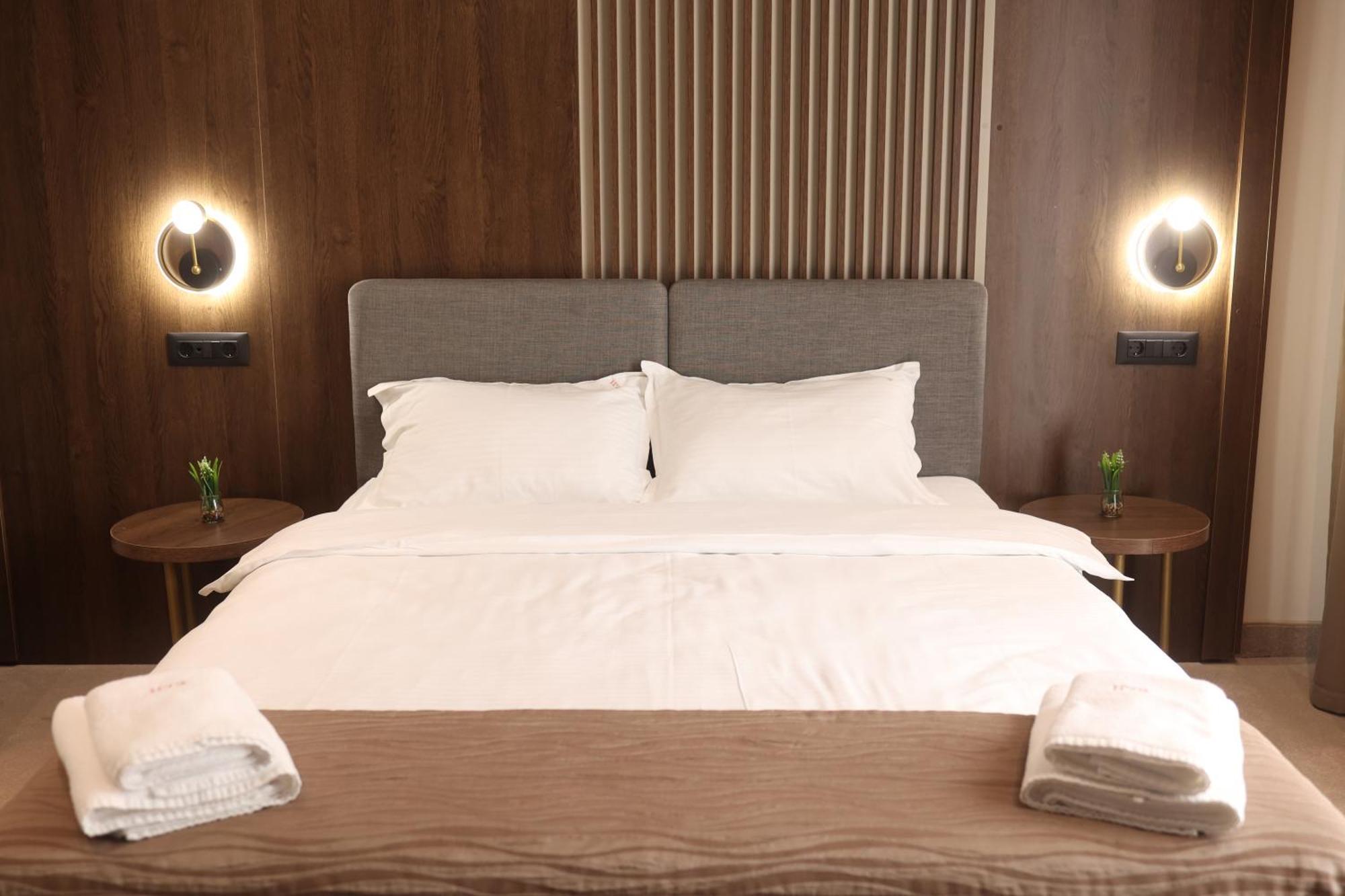 Sonio Boutique Mamaia