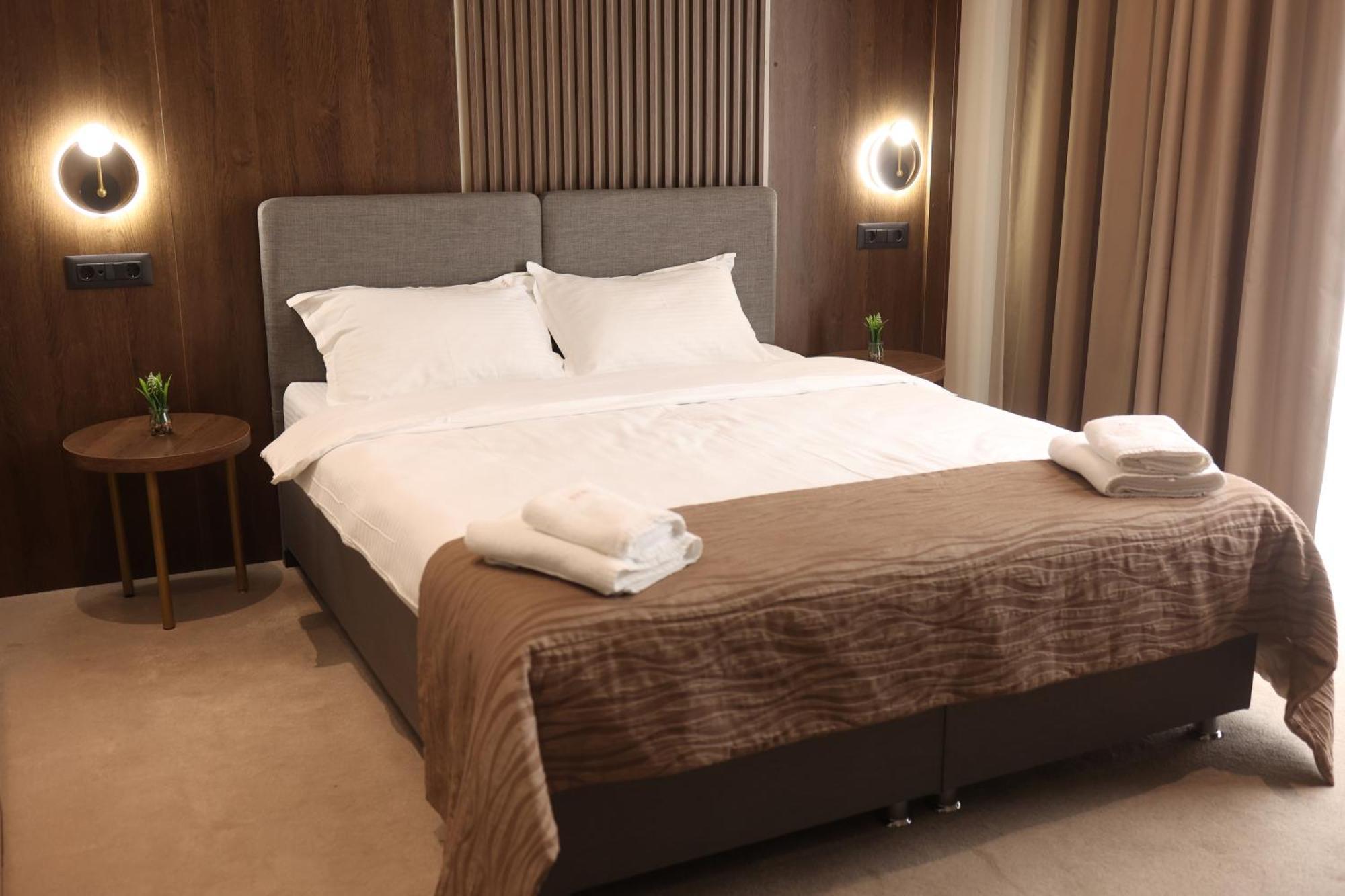 Sonio Boutique Mamaia